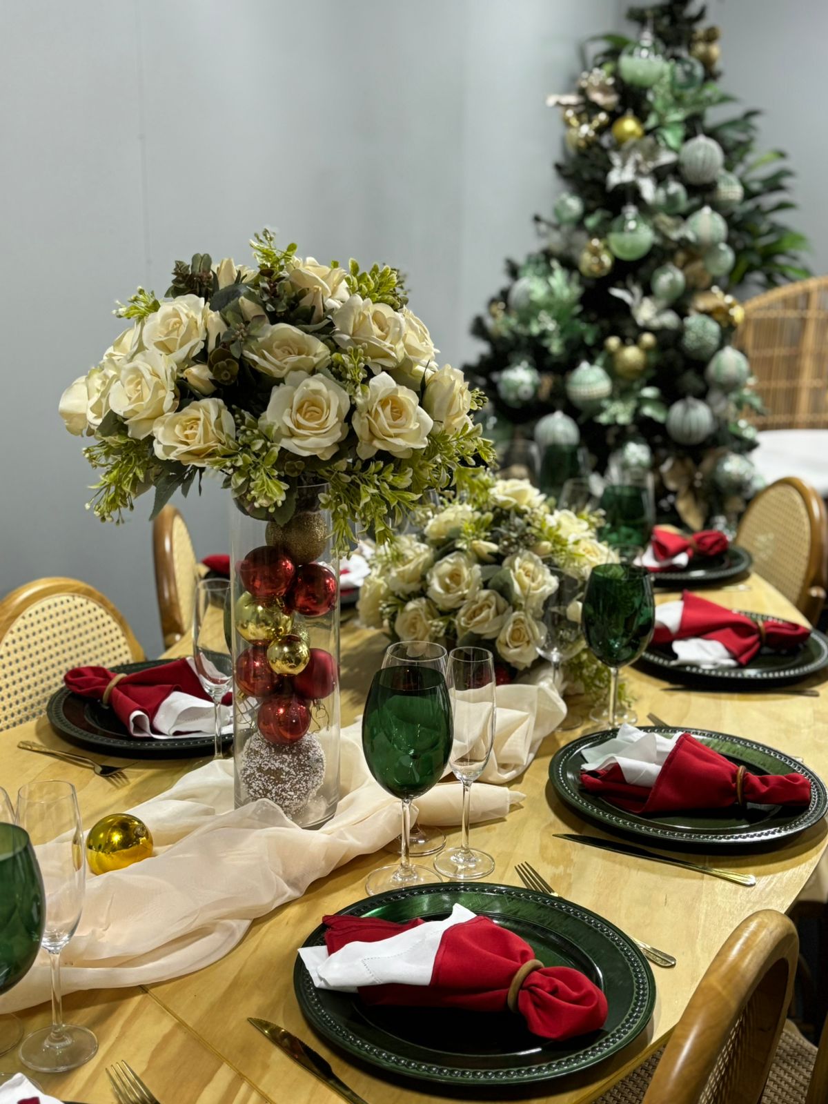 Composição na mesa wave