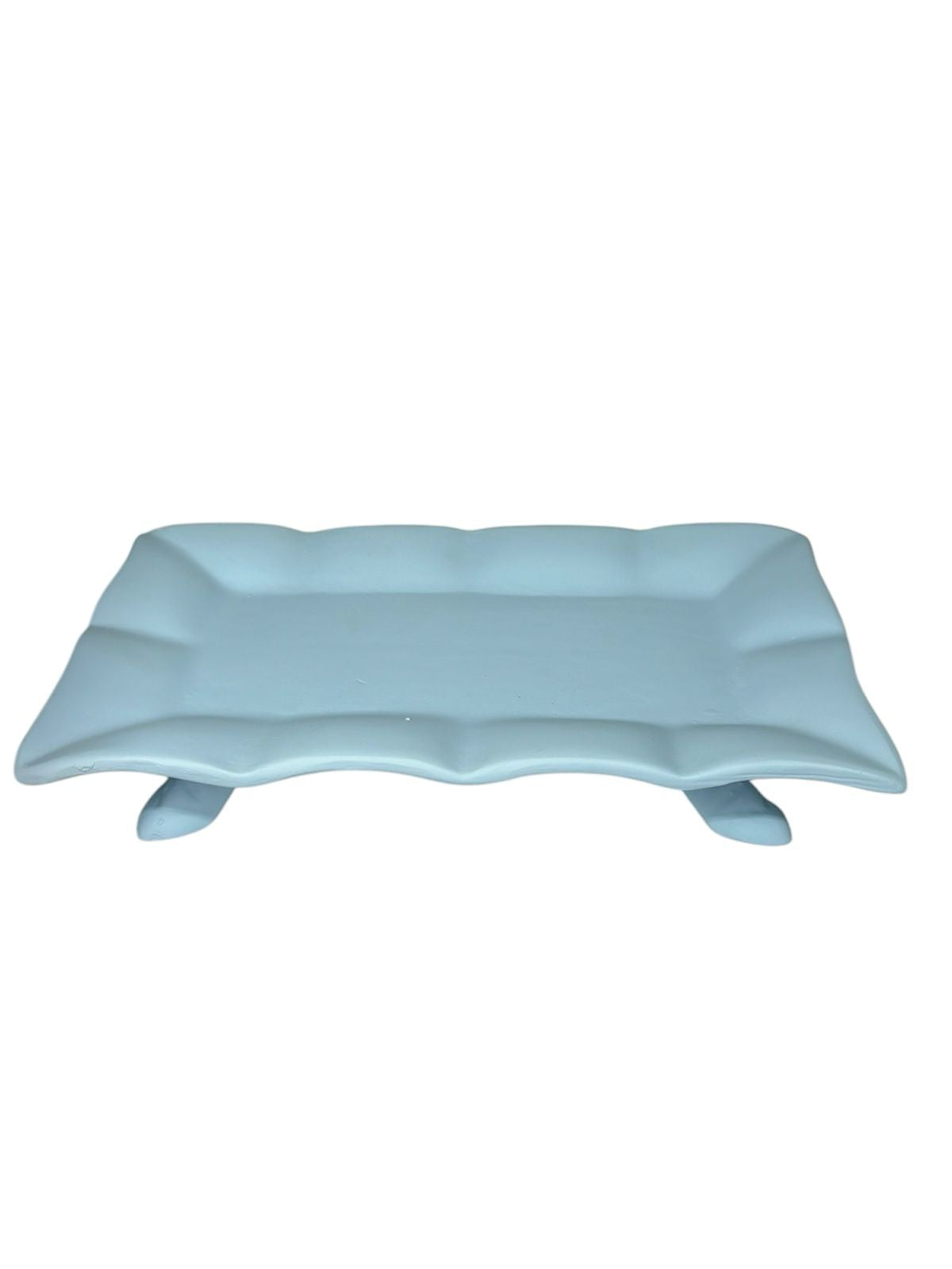 Bandeja de porcelana azul bebe de pé