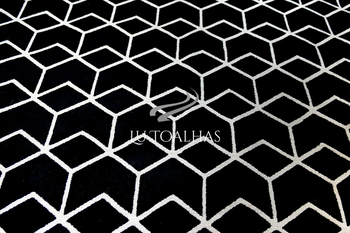 Tapete Geométrico preto