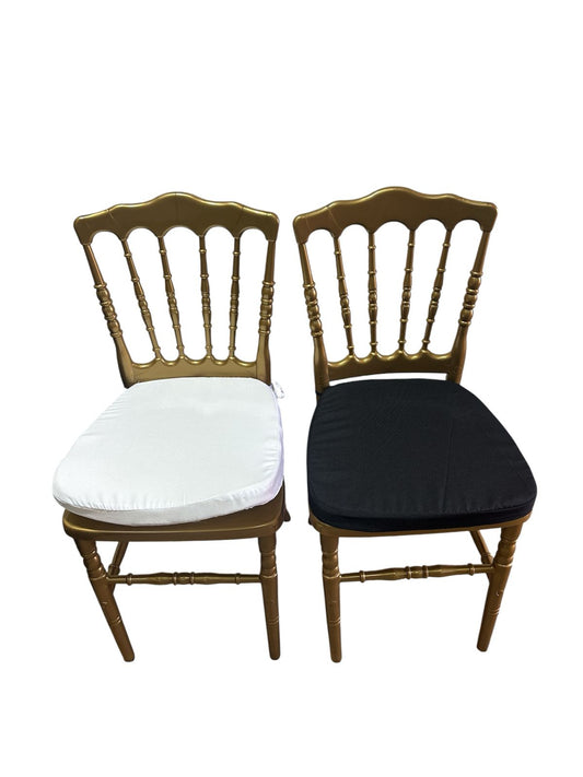 Cadeira Dior dourada